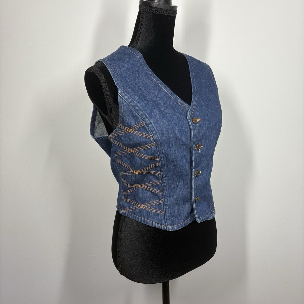 Vintage 1970s Wrangler Women Denim Vest Size L Western Cowgirl Ranch Made In USA